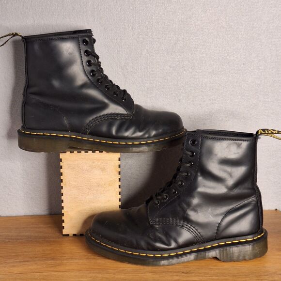 Dr. Martens 1460 Women’s 9 EU 41 Black Vegan Combat Lace Up Ankle Boots Doc - Picture 4 of 12